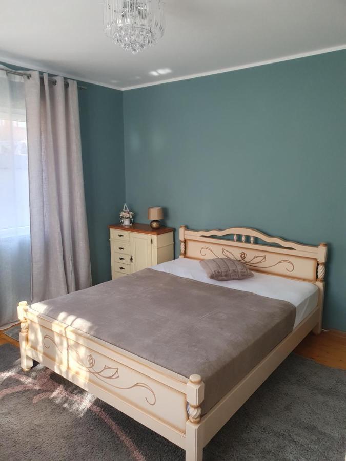 Vila Sunset 2 Aparthotel Galaţi Εξωτερικό φωτογραφία